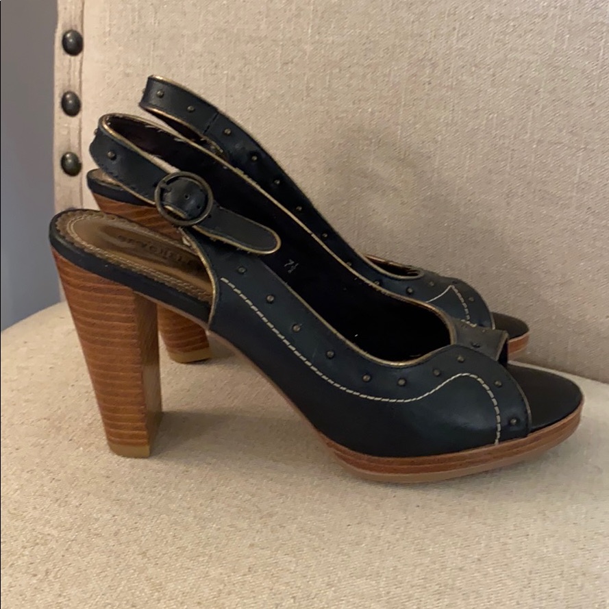 Seychelles Vintage Style Peep Toe Heels Size 7.5